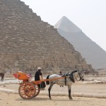 Lots of different people offer you rides at the pyramids